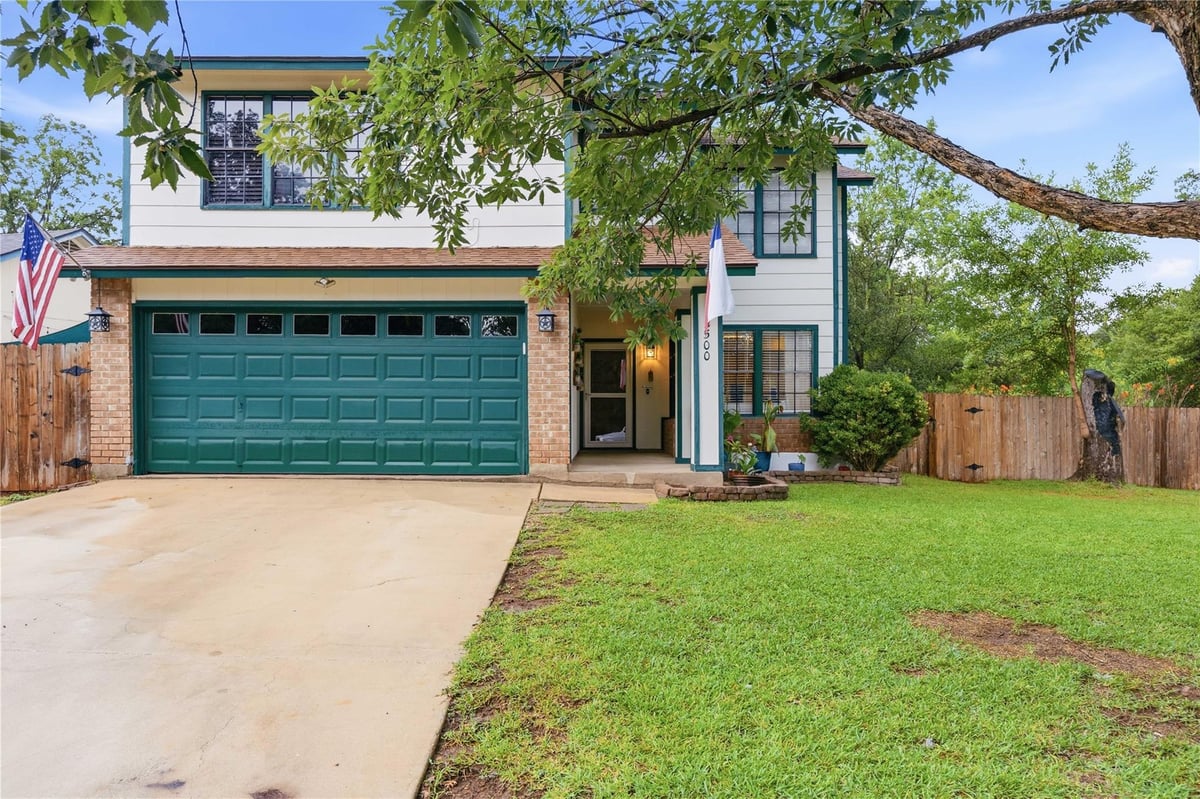 View 2500 Piping Rock TRL in Tanglewood Forest Sec 02 Ph A 2500 Piping Rock TRL - front exterior - Luxury home in Tanglewood Forest Sec 02 Ph A, Austin, TX
