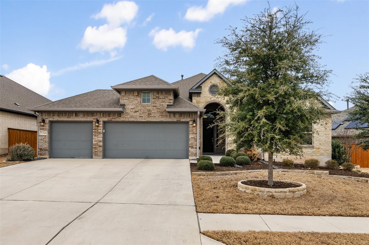View 2501 Costera ST in Palmera Ridge 2501 Costera ST - property photo 1 - Luxury home in Palmera Ridge, Leander, TX