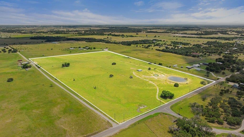 2501 County Road 224 - front exterior - Luxury lot in F001D30F - FLORENCE / BURNET ISD RURAL, Florence, TX