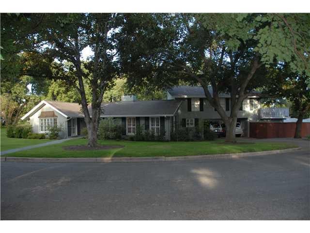 View 2501 Galewood Pl in Tarrytown 2501 Galewood Pl - property photo 1 - Luxury home in Tarrytown, Austin, TX