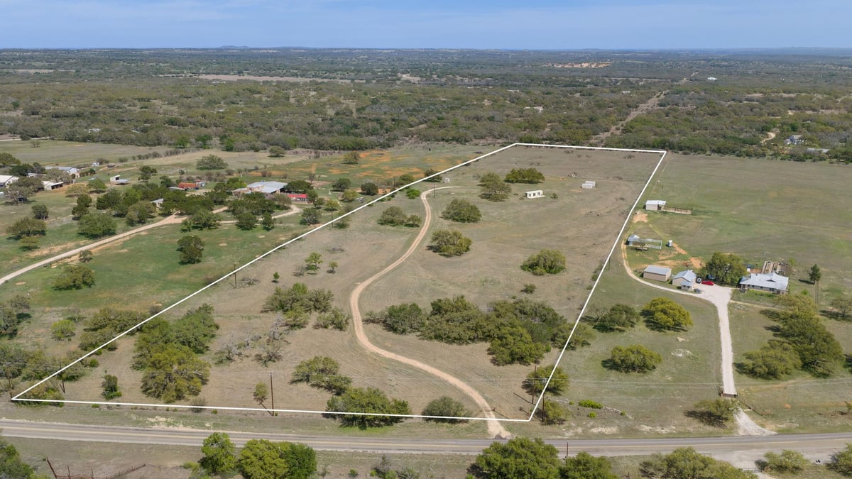 Primary bedroom at 2502 Ranch Road 1323 - Pedernales Ranch Estates, Johnson City, TX