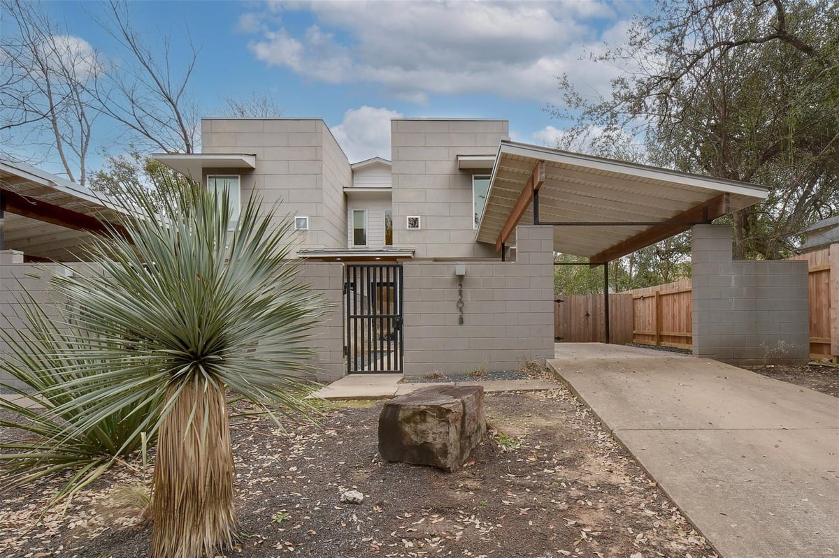 View 2503 S 6th ST Unit #B in Austin 2503 S 6th ST Unit #B, photo 1, Austin, Austin, TX