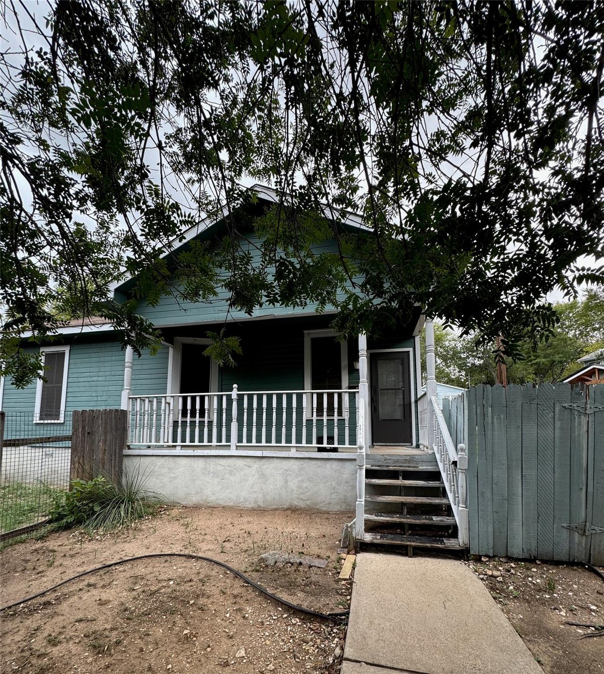 View 2503 Walter ST in East Austin 2503 Walter ST, photo 1 of 9, East Austin, Austin, TX