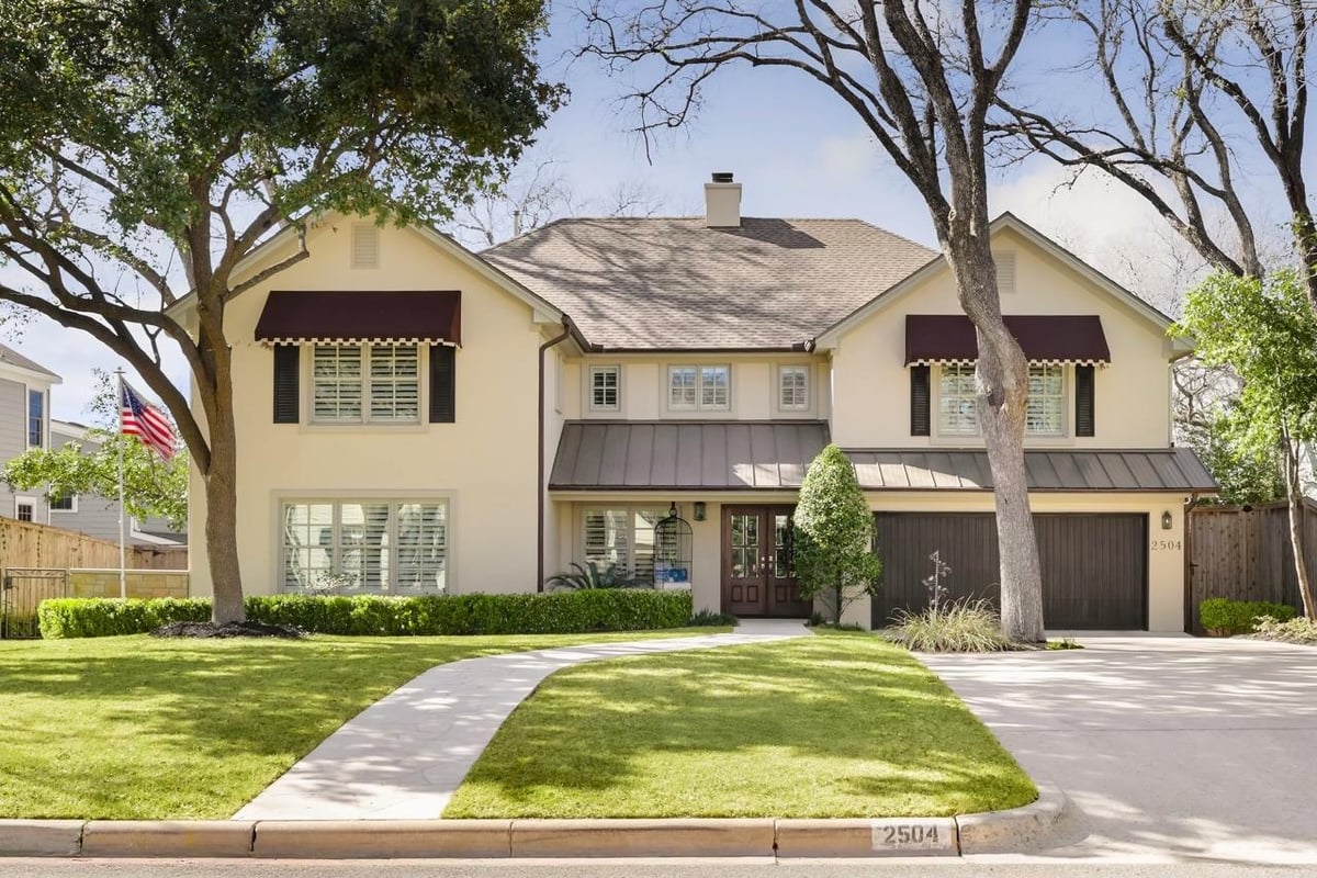 View 2504 Jarratt Ave in Spear G W 2504 Jarratt Ave - front exterior - Luxury home in Spear G W, Austin, TX
