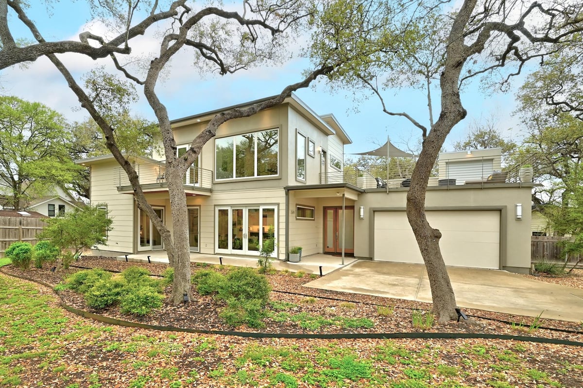 View 2504 S 4th ST in La Perla 2504 S 4th ST - front exterior - Luxury home in La Perla, Austin, TX
