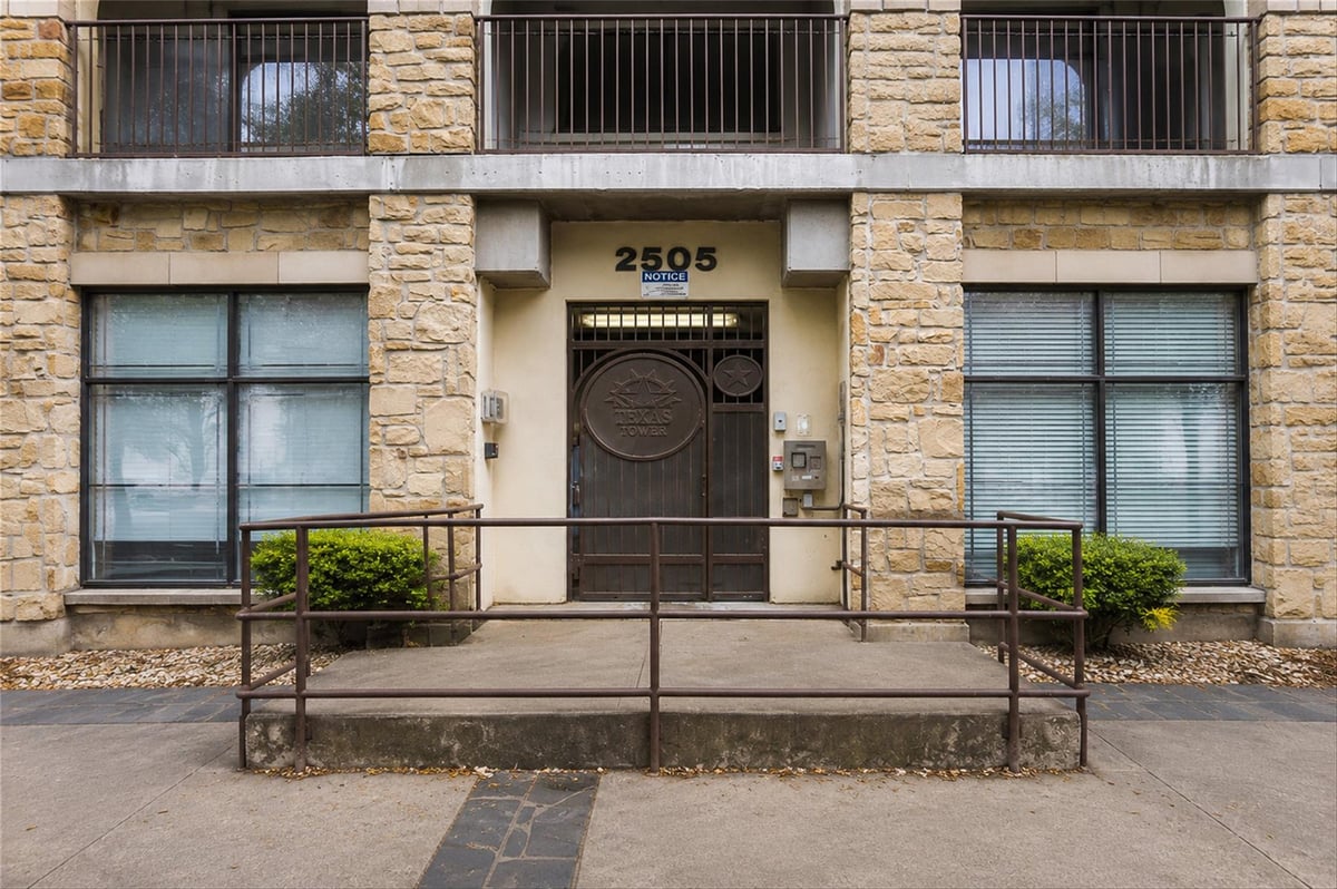 View 2505 San Gabriel ST Unit #308 in Texan Tower Condo Amd 2505 San Gabriel ST Unit #308 - property photo 1 - Luxury home in Texan Tower Condo Amd, Austin, TX