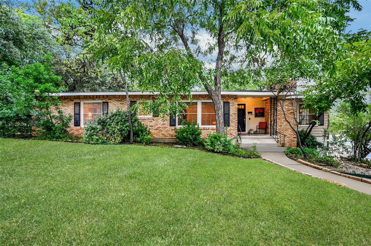 View 2506 Hillview RD in Tarrytown 2506 Hillview RD, photo 1, Tarrytown, Austin, TX