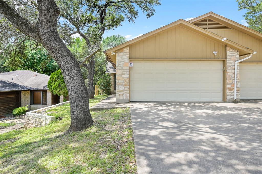View 2507 Dana CV Unit #A in Timberline 04 2507 Dana CV Unit #A - property photo 1 - Luxury home in Timberline 04, Austin, TX
