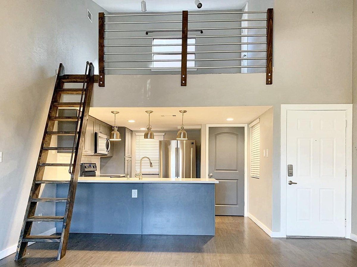 View 2508 W 12th ST Unit #306 in Park Place Condo 2508 W 12th ST Unit #306 - property photo 1 - Luxury home in Park Place Condo, Austin, TX