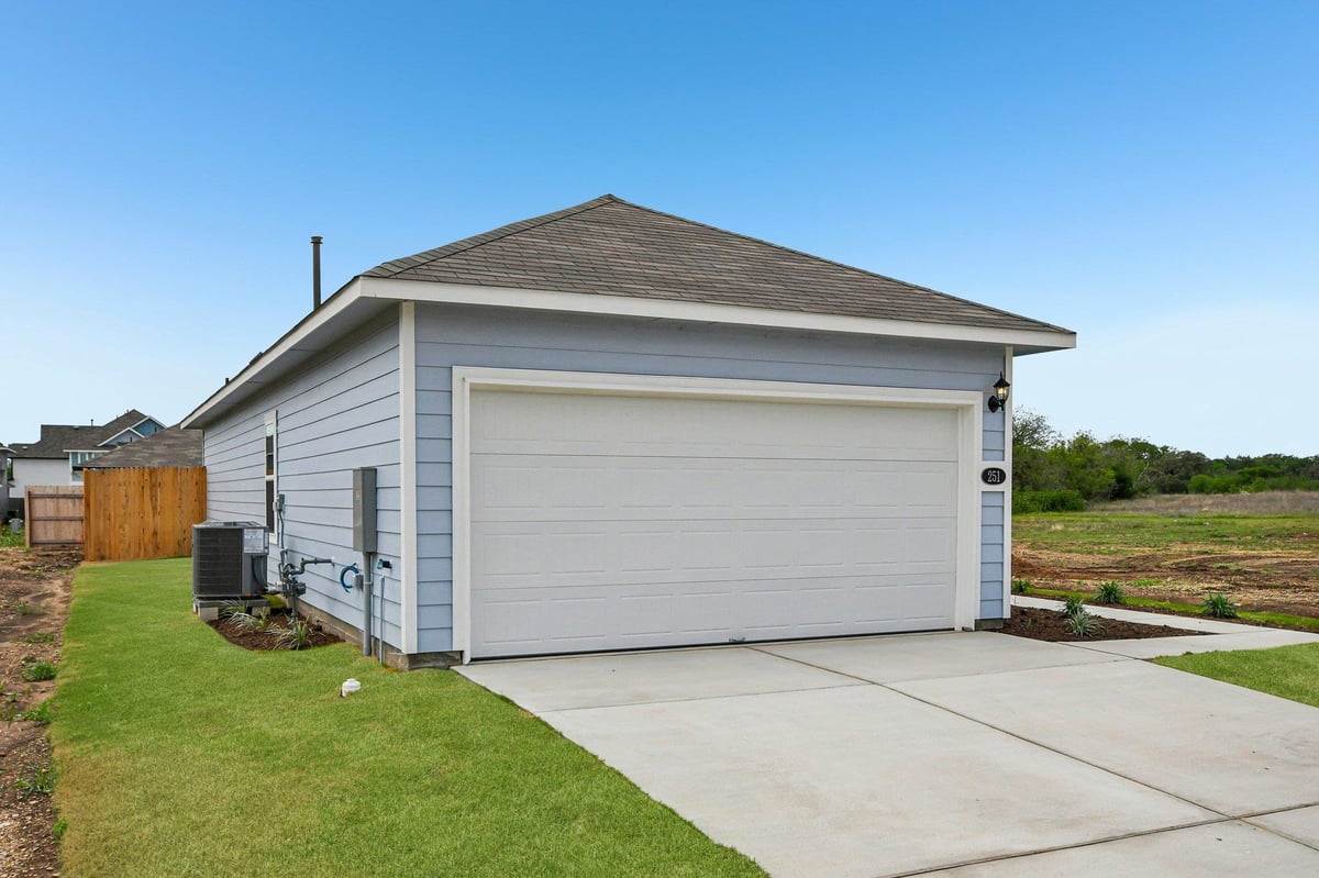Living area at 251 Haywood Mnr - 3 bed 2 bath home