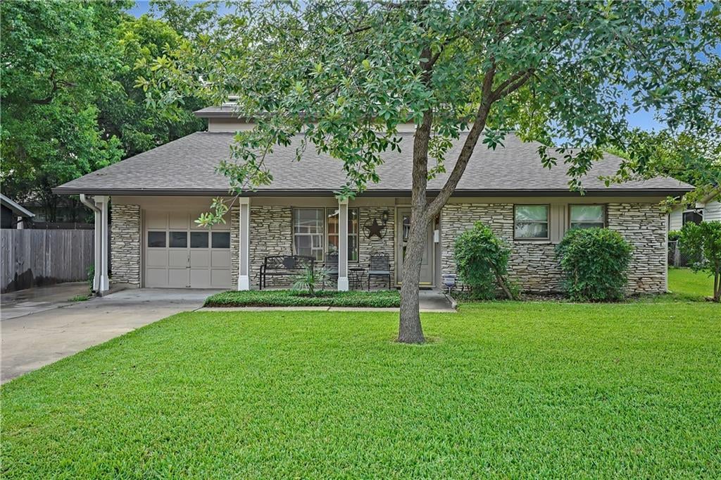 View 2513 Friar Tuck Ln in Sherwood Oaks Sec 04 2513 Friar Tuck Ln - front exterior - Luxury home in Sherwood Oaks Sec 04, Austin, TX