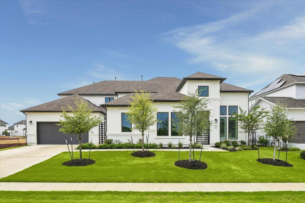 View 2513 Novara TRL in Travisso Ph 4 Sec 5 2513 Novara TRL - front exterior - Luxury home in Travisso Ph 4 Sec 5, Leander, TX