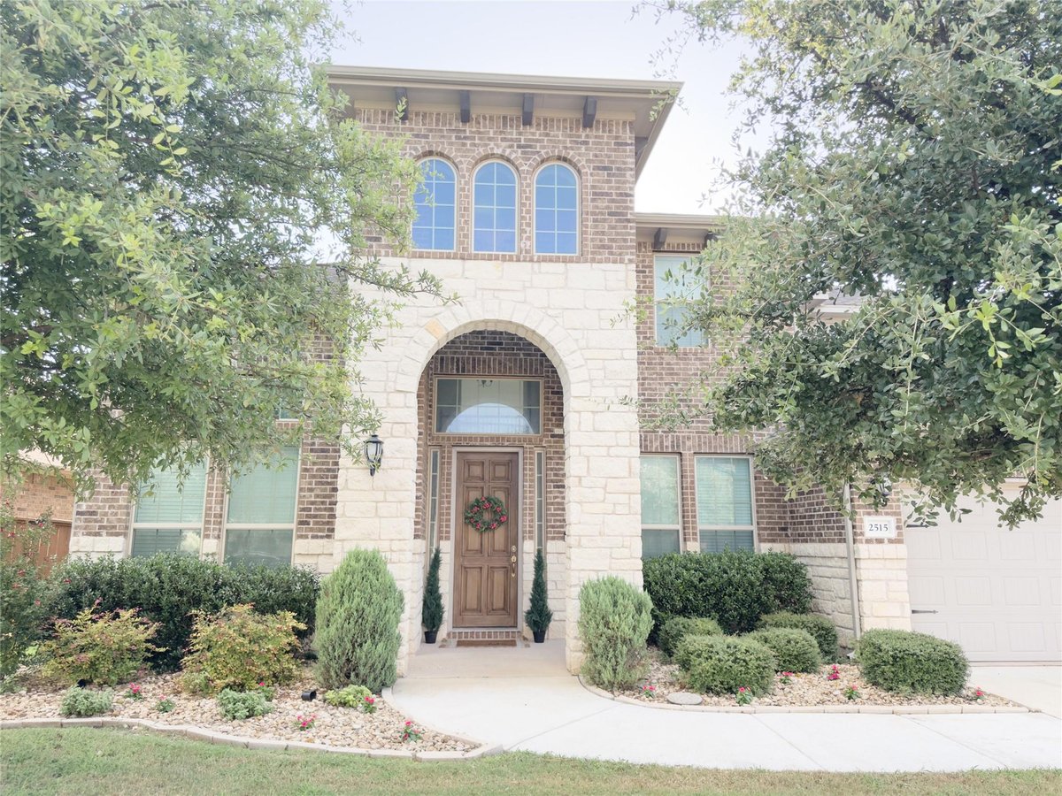View 2515 Portici Pass in Vizcaya Ph 6A Sub 2515 Portici Pass - front exterior - Luxury home in Vizcaya Ph 6A Sub, Round Rock, TX