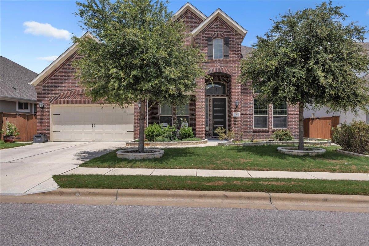 View 2517 Cappelle WAY in Vizcaya Ph 4C 2517 Cappelle WAY - front exterior - Luxury home in Vizcaya Ph 4C, Round Rock, TX