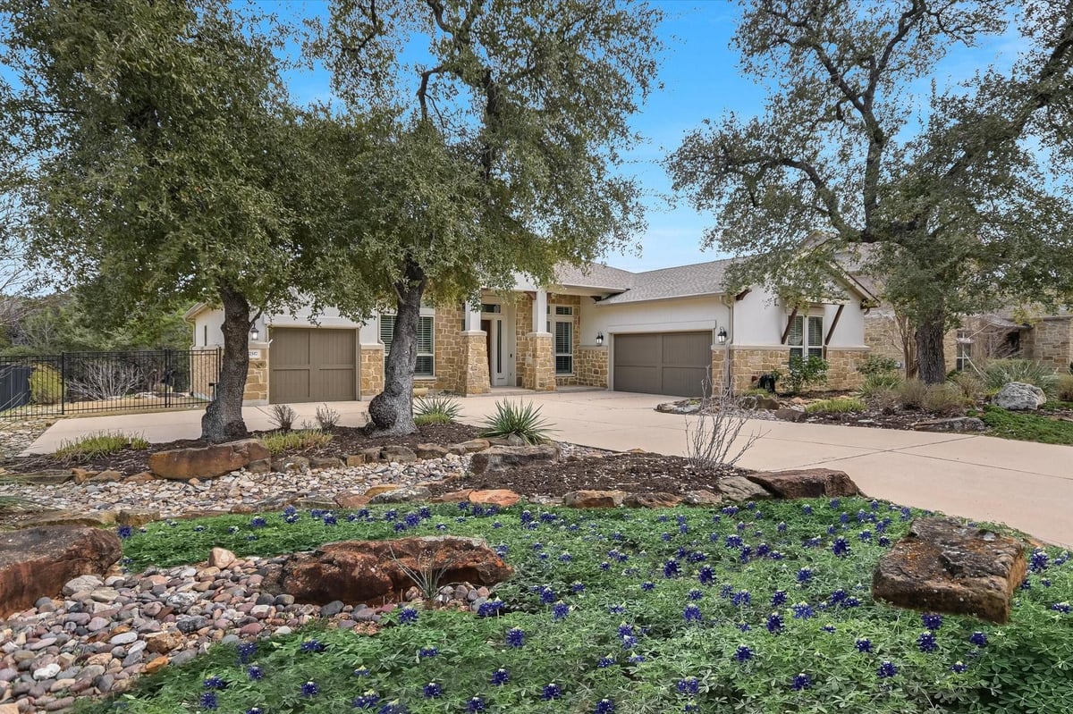 View 2517 Ionian CV in Woods Of Greenshores Sec 01 2517 Ionian CV - property photo 1 - Luxury home in Woods Of Greenshores Sec 01, Austin, TX