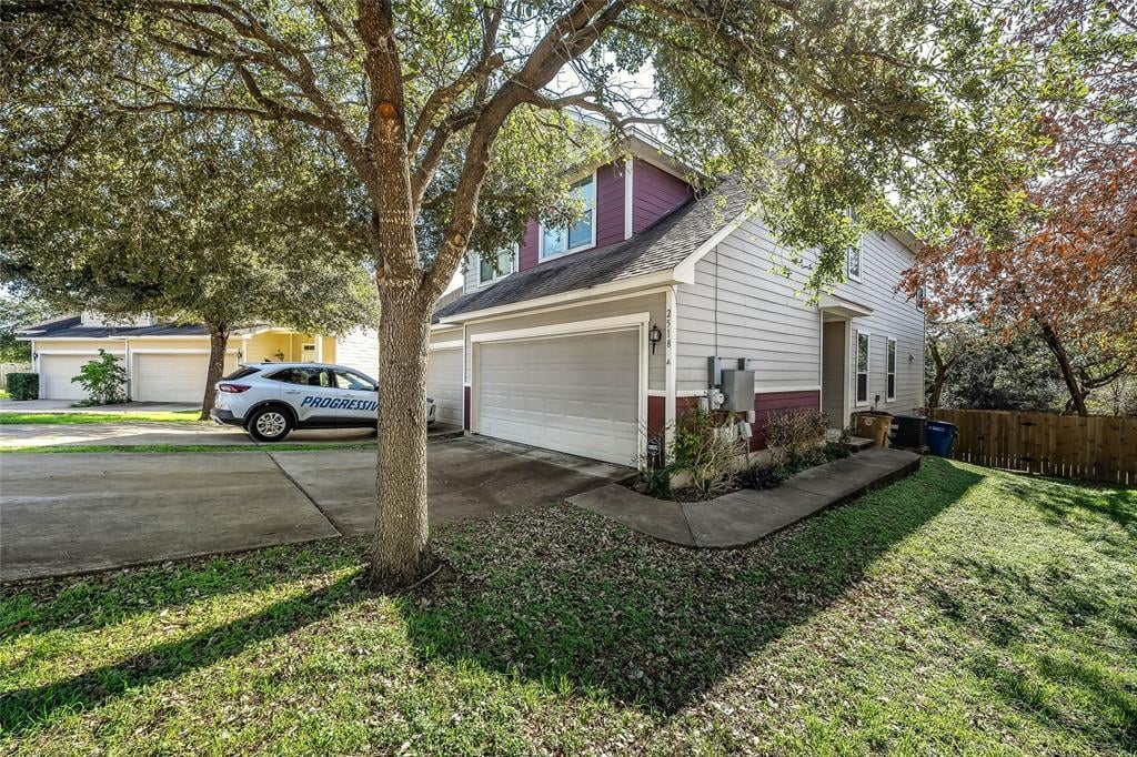 View 2518 Allred DR Unit #A in Riddle Road Duplexes 2518 Allred DR Unit #A - property photo 1 - Luxury home in Riddle Road Duplexes, Austin, TX