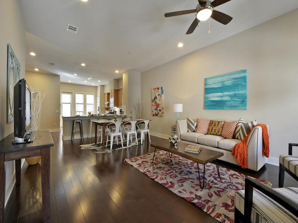 View 2520 Bluebonnet LN Unit #36 in Sola City Homes 2520 Bluebonnet LN Unit #36 - property photo 1 - Luxury home in Sola City Homes, Austin, TX
