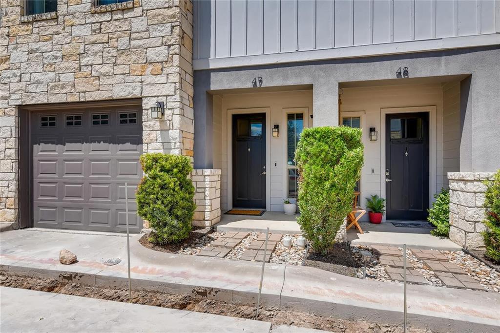 View 2520 Bluebonnet LN Unit #47 in Sola City Homes 2520 Bluebonnet LN Unit #47 - property photo 1 - Luxury home in Sola City Homes, Austin, TX