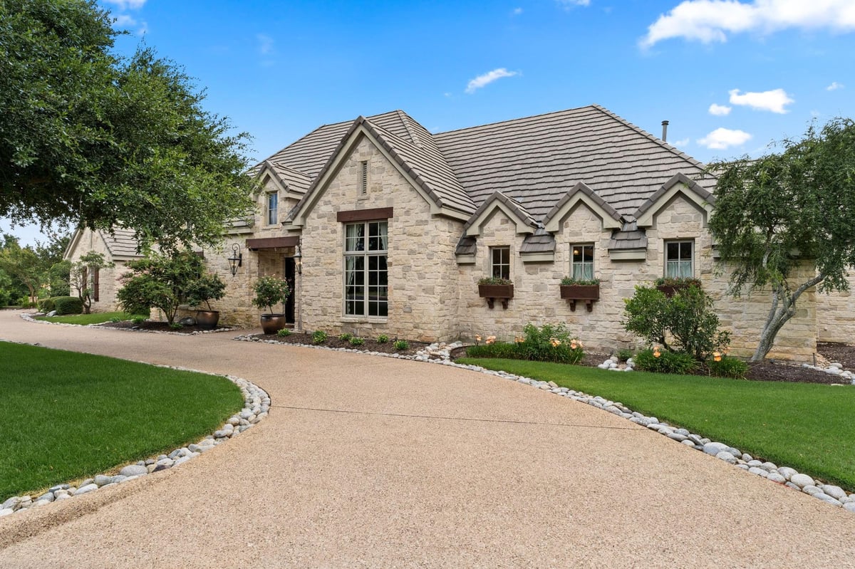 View 2522 Waymaker Way in Davenport Ranch Ph 07 Sec 03 2522 Waymaker Way - front exterior - Luxury home in Davenport Ranch Ph 07 Sec 03, Austin, TX
