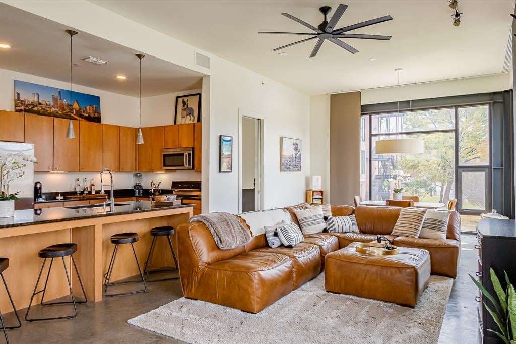 View 2525 S Lamar BLVD Unit #207 in Spaces 2525 Condo 2525 S Lamar BLVD Unit #207 - front exterior - Luxury home in Spaces 2525 Condo, Austin, TX