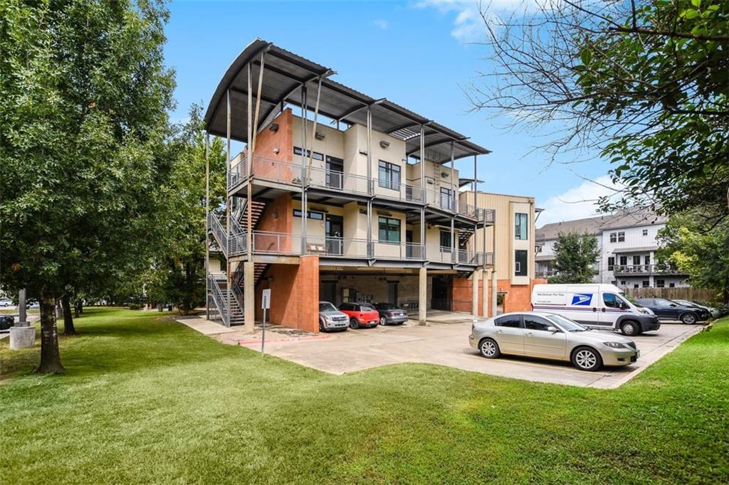 View 2525 S Lamar BLVD Unit #217 in Spaces 2525 Condo 2525 S Lamar BLVD Unit #217 - front exterior - Luxury home in Spaces 2525 Condo, Austin, TX