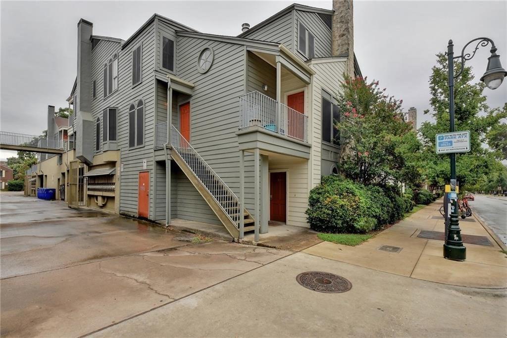 View 2529 Rio Grande ST Unit #1 in Orange Tree Condominia Amd 2529 Rio Grande ST Unit #1 - property photo 1 - Luxury home in Orange Tree Condominia Amd, Austin, TX