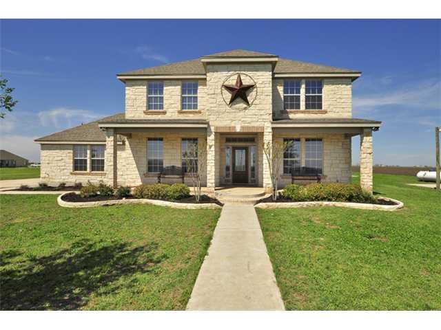 View 2541 County Road 421 2541 County Road 421 - front exterior - Luxury home in Taylor, TX