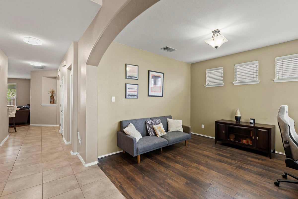 Primary bedroom at 256 Willow City Vly - 4 bed 2 bath home