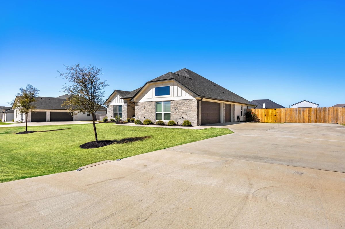 Kitchen at 259 Sand Flat Ln - 4 bed 2 bath home