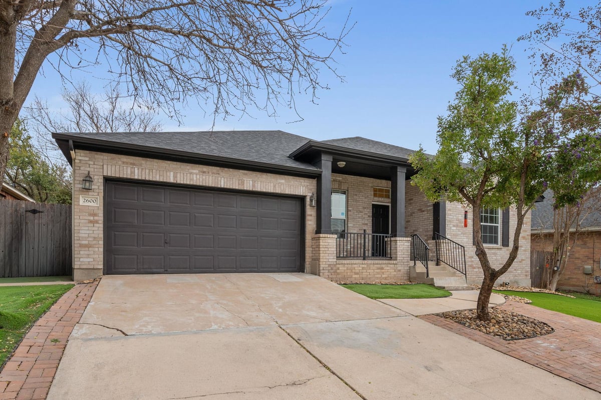 Kitchen at 2600 Century Park Blvd - 3 bed 2 bath home