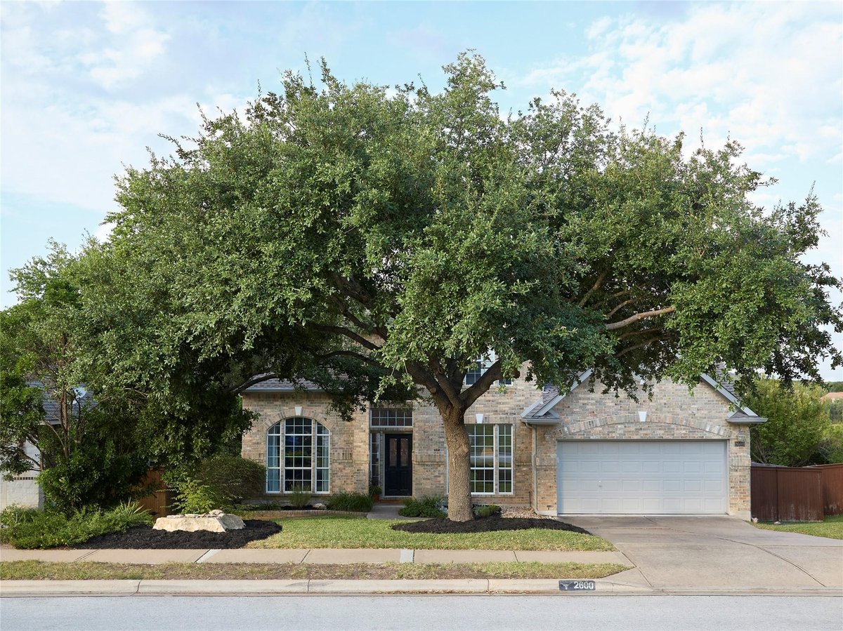View 2600 Rio Mesa Dr in Steiner Ranch Ph 01 Sec 08 2600 Rio Mesa Dr - front exterior - Luxury home in Steiner Ranch Ph 01 Sec 08, Austin, TX