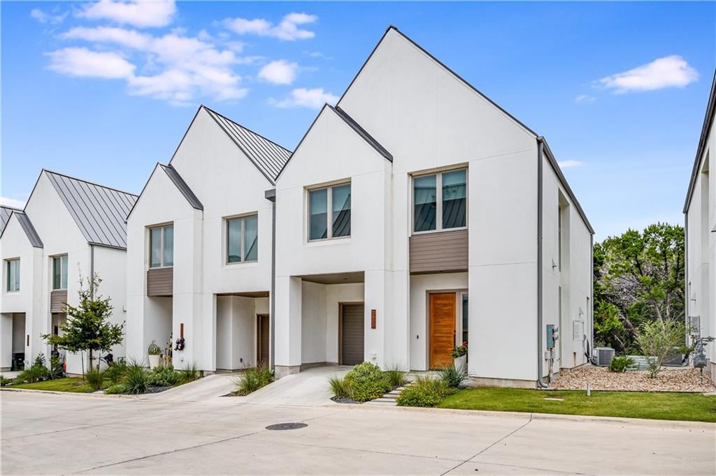 View 2600 Sutherland ST in Walsh 360 2600 Sutherland ST - front exterior - Luxury home in Walsh 360, Austin, TX