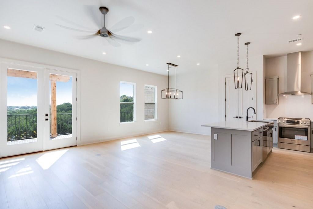 View 2601 N QUINLAN PARK Rd Unit #203 in Steiner Ranch 2601 N QUINLAN PARK Rd Unit #203 - front exterior - Luxury home in Steiner Ranch, Austin, TX