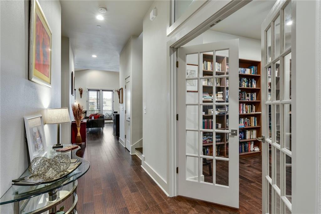 View 2601 N Quinlan Park Rd Unit #701 in Steiner Ranch 2601 N Quinlan Park Rd Unit #701 - front exterior - Luxury home in Steiner Ranch, Austin, TX
