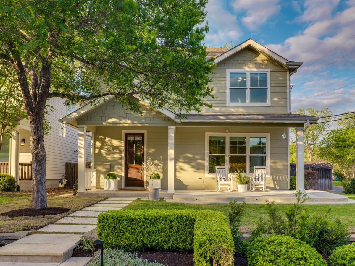 View 2604 Bland ST in Tarrytown Oaks Amd Of 2604 Bland ST - front exterior - Luxury home in Tarrytown Oaks Amd Of, Austin, TX