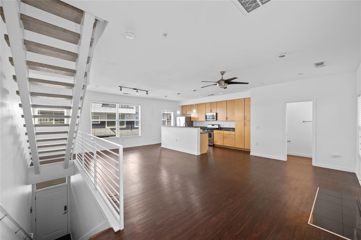 Living area at 2606 Wilson St Unit #1104 - 2 bed 2 bath home