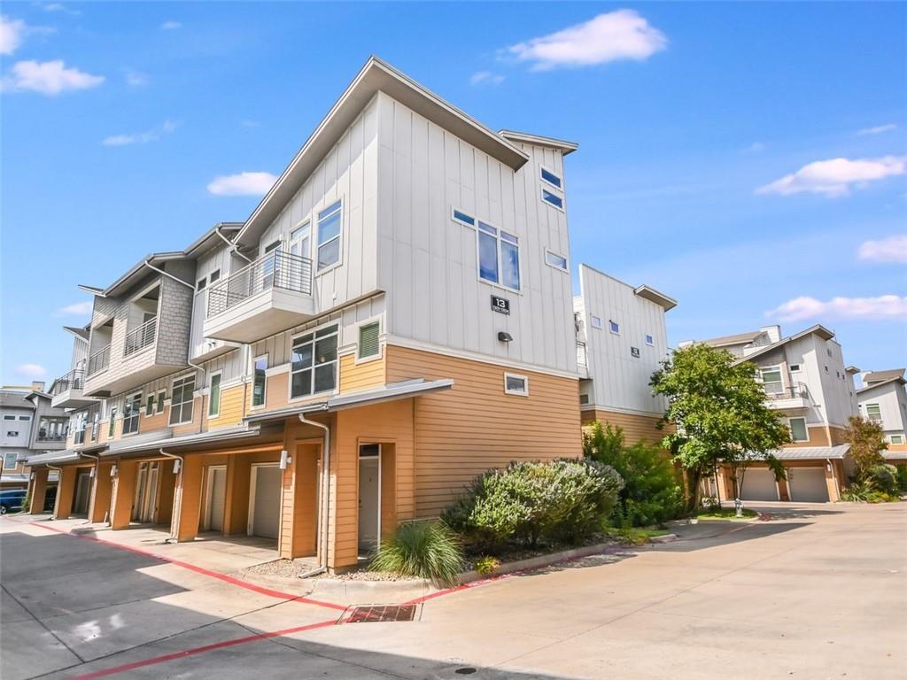 View 2606 Wilson ST Unit #1301 in Flats on Wilson 2606 Wilson ST Unit #1301 - front exterior - Luxury home in Flats on Wilson, Austin, TX