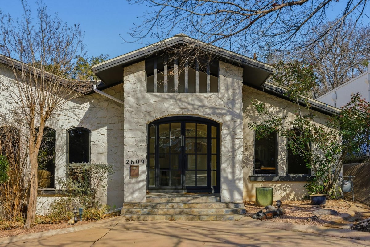 View 2609 Maria Anna Rd in Brown Herman Add 02 Sec 05 2609 Maria Anna Rd - front exterior - Luxury home in Brown Herman Add 02 Sec 05, Austin, TX