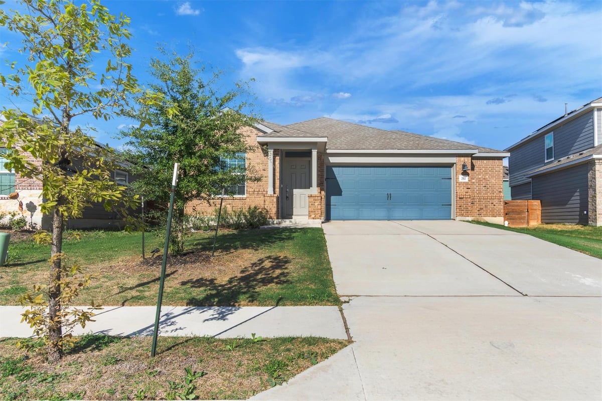 View 261 Madrid in Plum Creek Ph 2 Sec 1 261 Madrid - property photo 1 - Luxury home in Plum Creek Ph 2 Sec 1, Kyle, TX