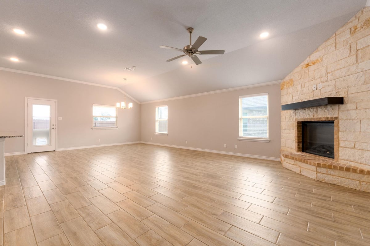 Primary bedroom at 2611 Settlers Oak Dr - 3 bed 2 bath home