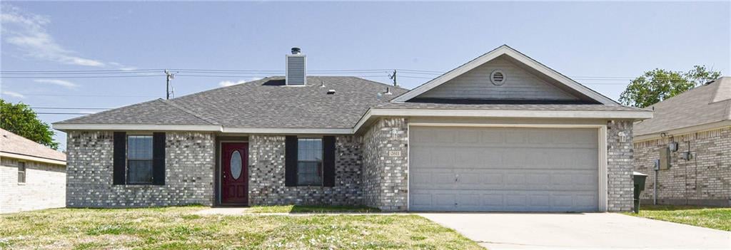View 2611 Westwood DR 2611 Westwood DR - front exterior - Luxury home in Killeen, TX