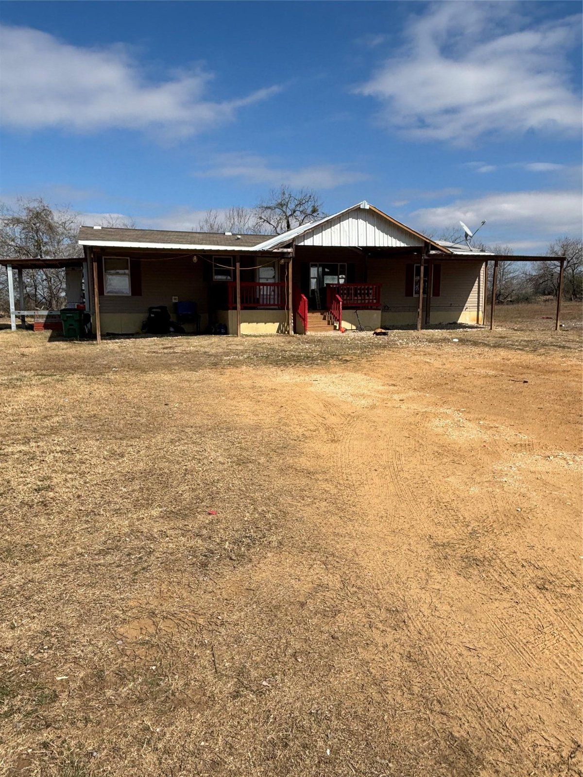 View 2626 Fm 1854 in N/A 2626 Fm 1854 - front exterior - Luxury home in N/A, Dale, TX