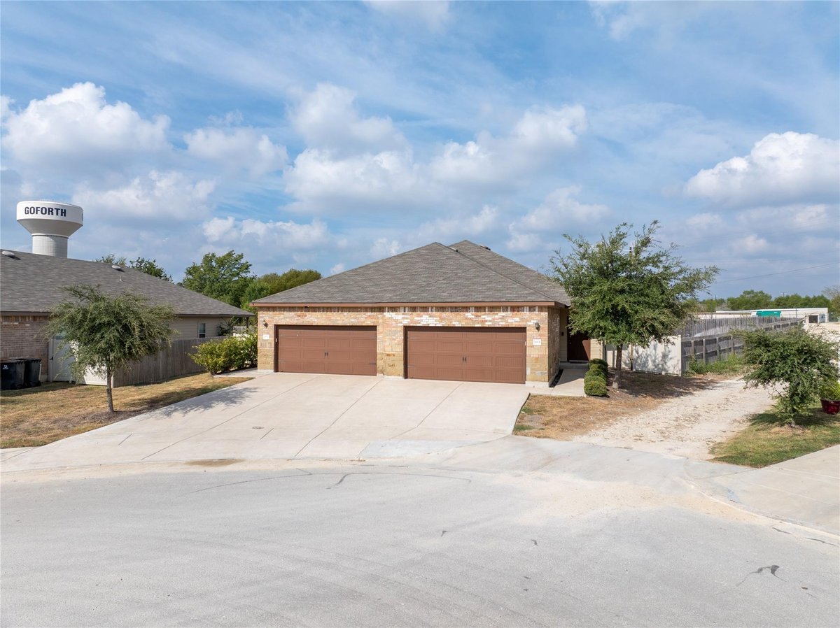 View 265 Joanne LOOP Unit #A & B in Buda 265 Joanne LOOP Unit #A & B, photo 1 of 35, Buda, Buda, TX