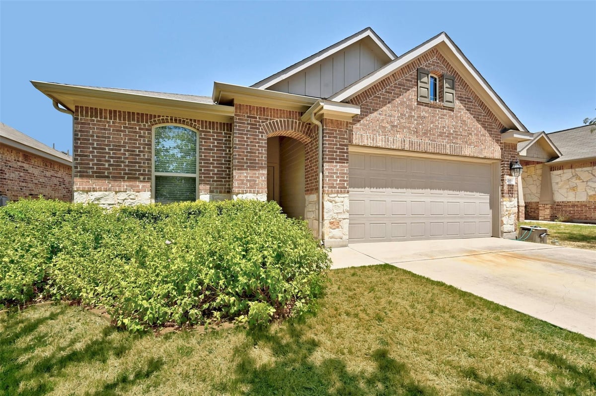 View 265 Shale Cir in Stonefield Sec Eight 265 Shale Cir - property photo 1 - Luxury home in Stonefield Sec Eight, Buda, TX