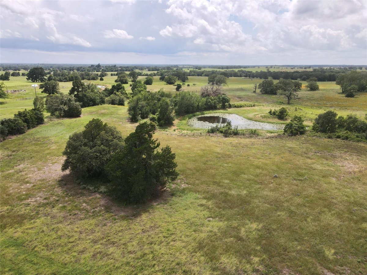 View 2654 County Road 329 in Lincoln 2654 County Road 329, photo 1 of 24, Lincoln, Lincoln, TX
