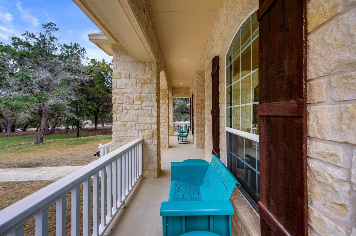 Bathroom at 26723 Rockwall Pkwy - 4 bed 3 bath home
