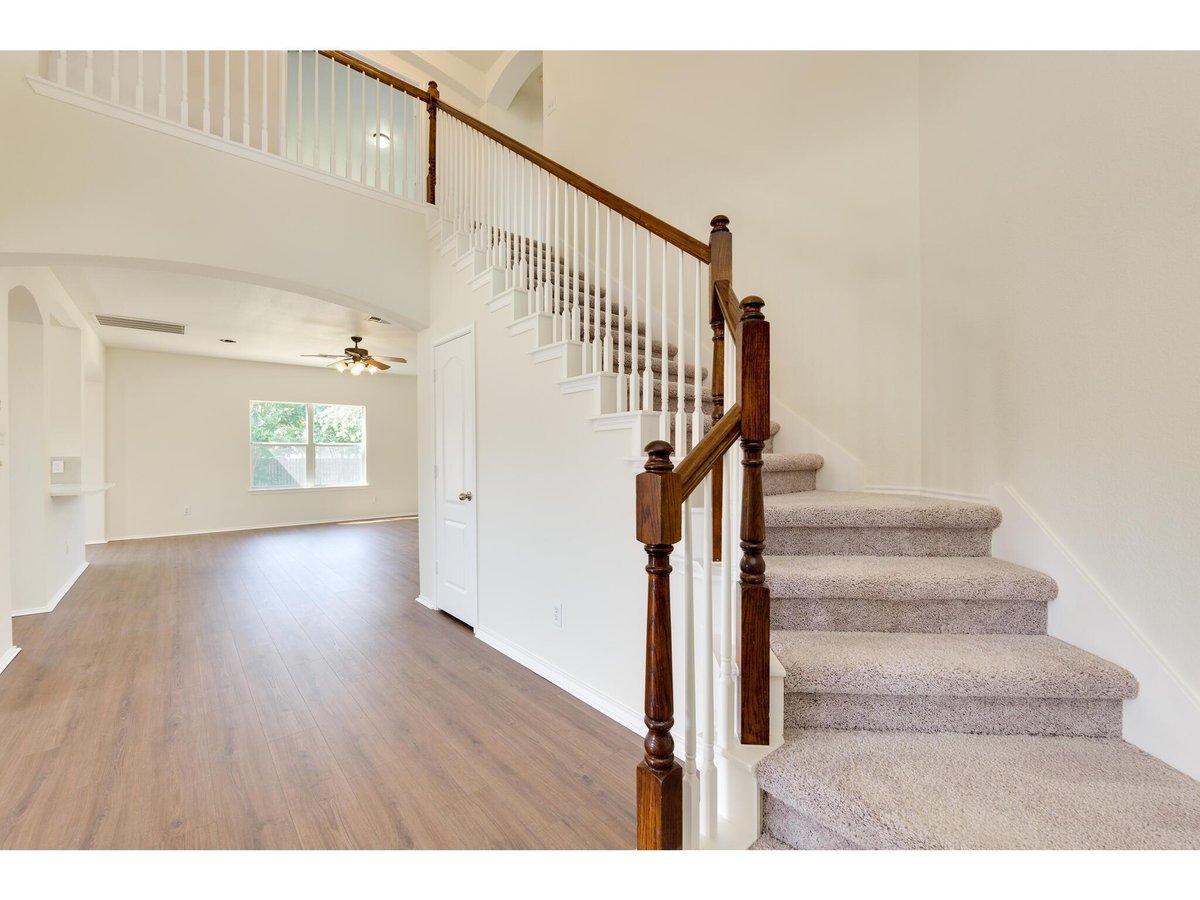 Bathroom at 2700 Mission Tejas Dr - 5 bed 3 bath home