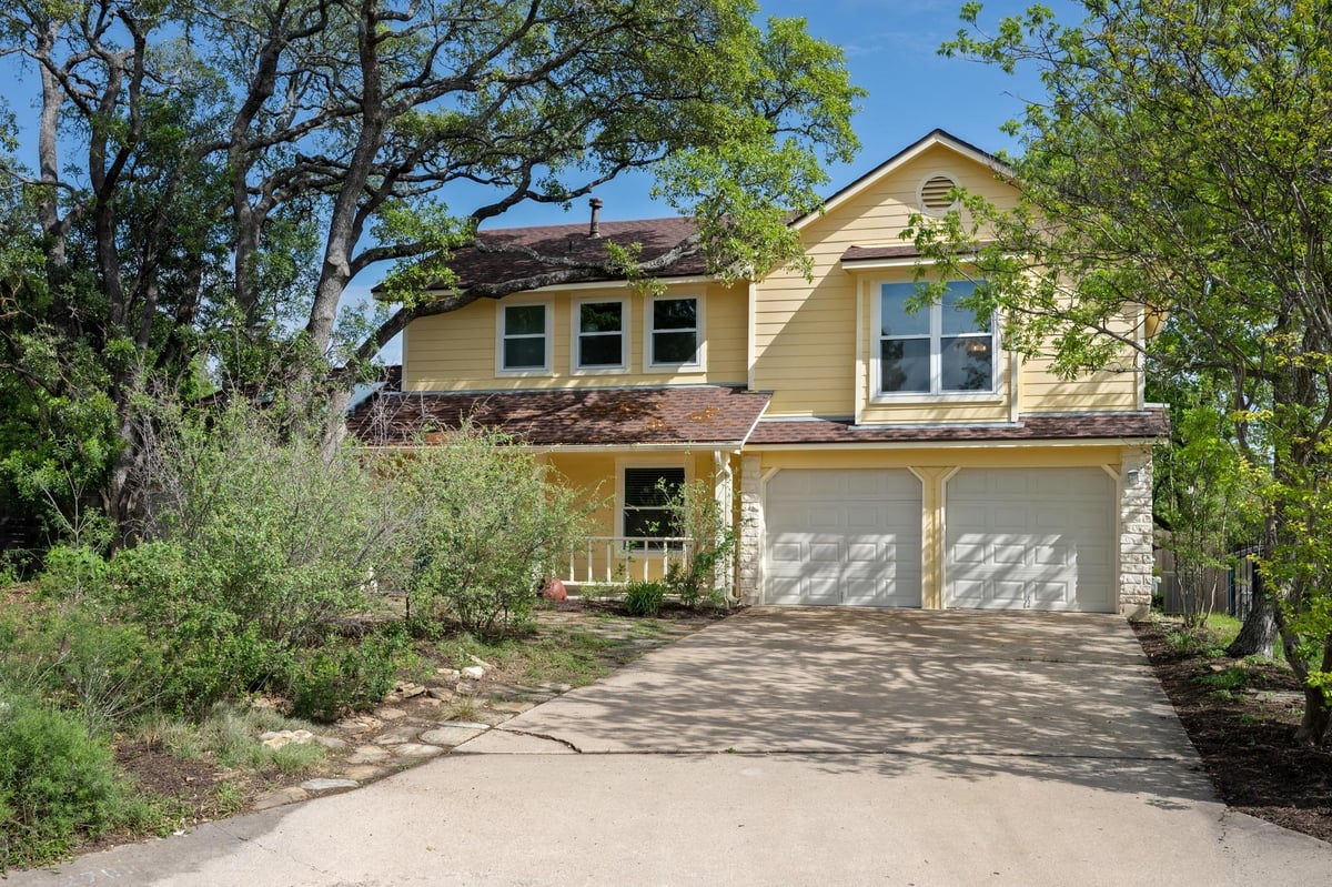 View 2700 Norfolk DR in Cherry Creek Ph 07 Sec 05 2700 Norfolk DR - front exterior - Luxury home in Cherry Creek Ph 07 Sec 05, Austin, TX