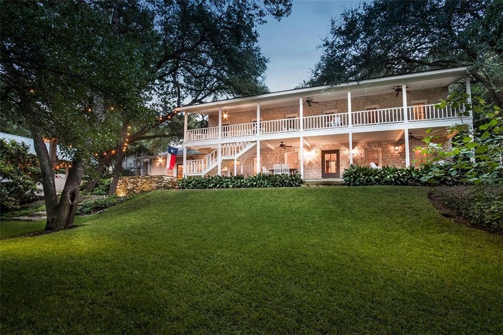 View 2702 Verdebank Cir in Tarrytown 2702 Verdebank Cir - property photo 1 - Luxury home in Tarrytown, Austin, TX