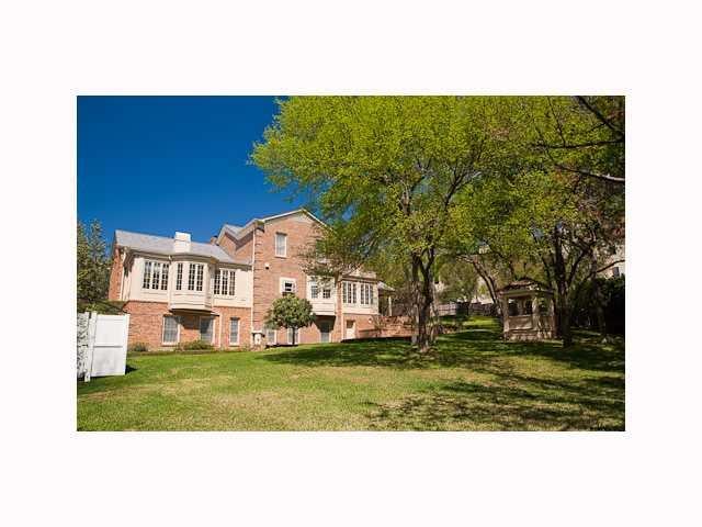View 2703 Hillview Green Ln in Tarrytown 2703 Hillview Green Ln - property photo 1 - Luxury home in Tarrytown, Austin, TX